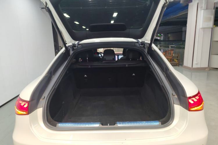 Used Mercedes-Benz EQS 2022 Updated Version 450+ Pioneer Edition Trunk