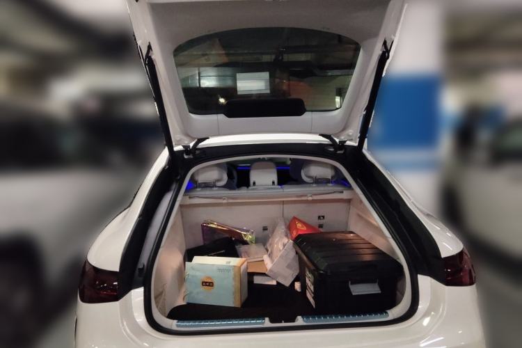 Used Mercedes-Benz EQS 2022 450+ Luxury Edition Trunk