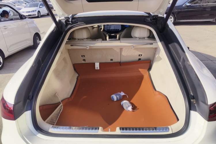 Used Mercedes-Benz EQS 2022 Updated Version 450+ Pioneer Edition Trunk