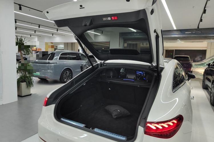 Used Mercedes-Benz EQS 2022 Updated Version 450+ Pioneer Edition Trunk