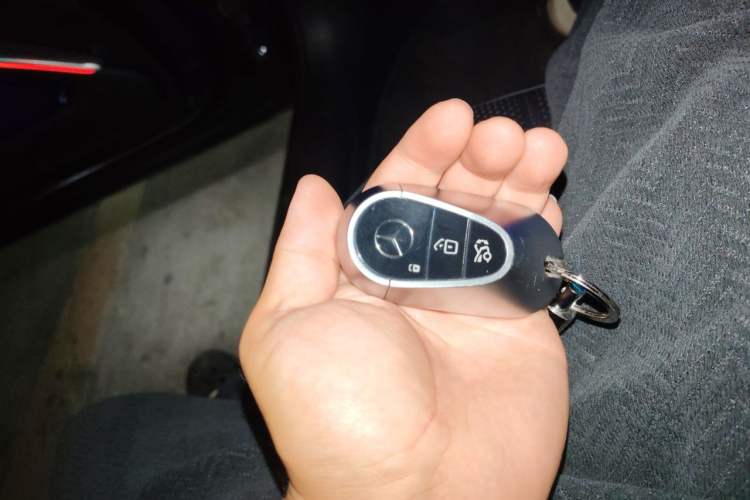 Used Mercedes-Benz EQS 2022 450+ Luxury Edition Vehicle Key