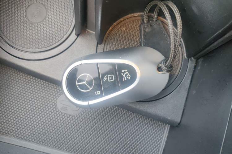Used Mercedes-Benz EQS 2022 Updated Version 450+ Pioneer Edition Vehicle Key