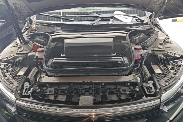 Used Mercedes-Benz EQS 2023 450+ Pioneer Edition Engine Bay