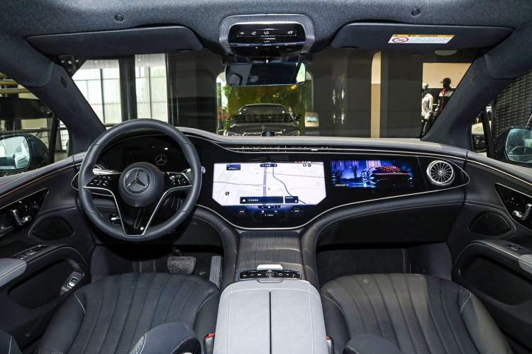 Used Mercedes-Benz EQS 2023 450+ Luxury Edition Interior 1