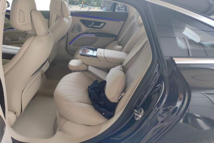 Used Mercedes-Benz EQS  Left Rear Seat