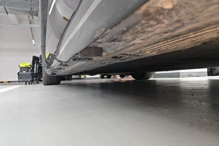 Used Mercedes-Benz EQS 2023 450+ Pioneer Edition Left Side Sill