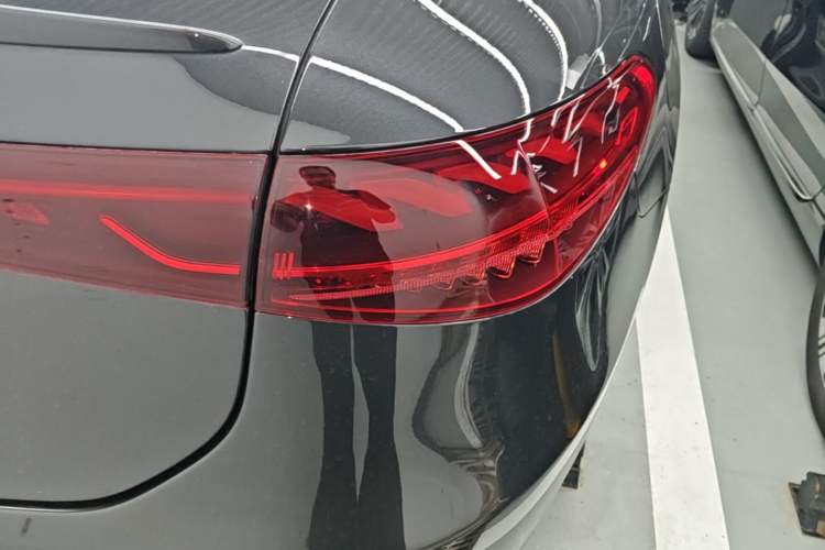 Used Mercedes-Benz EQS 2023 450+ Pioneer Edition Right Rear Taillight