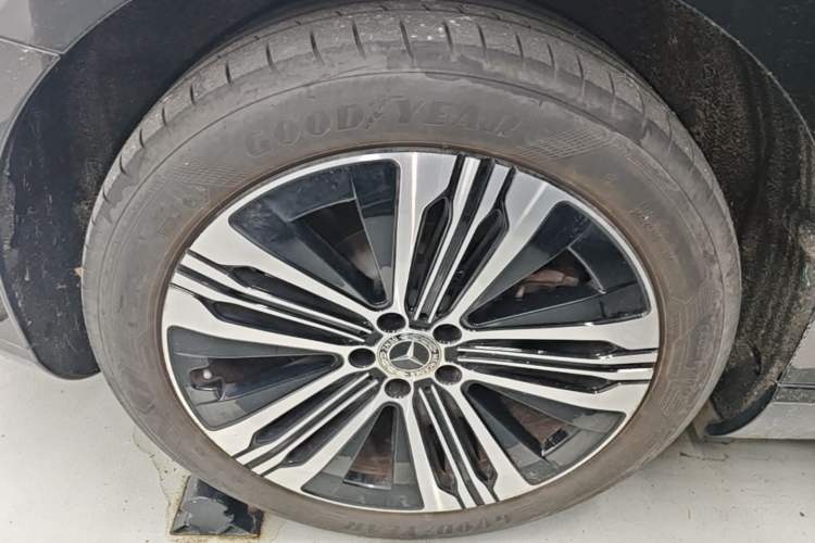 Used Mercedes-Benz EQS 2023 450+ Pioneer Edition Right Rear Wheel Hub
