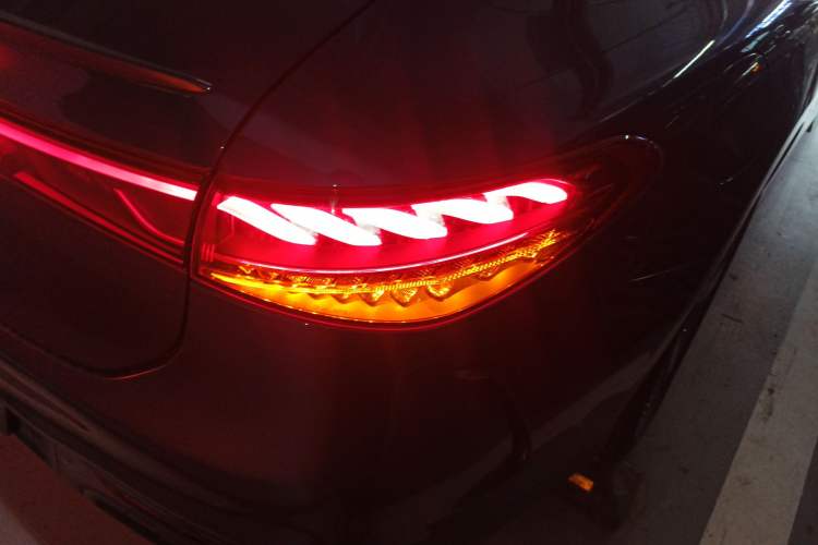 Used Mercedes-Benz EQS 2023 450+ Luxury Edition Exterior 6