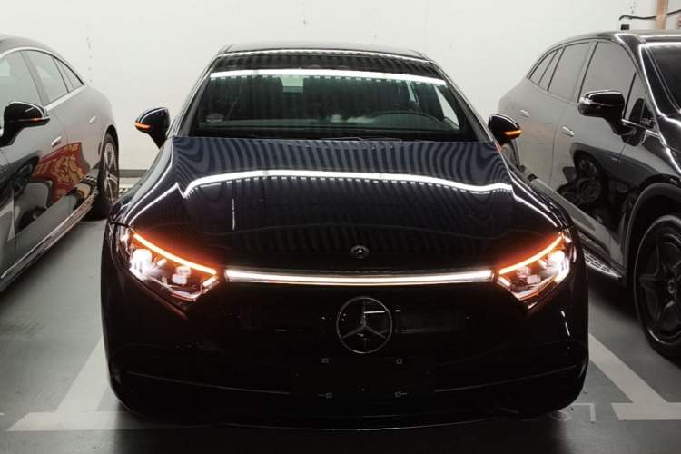Used Mercedes-Benz EQS 2023 450+ Pioneer Edition Front