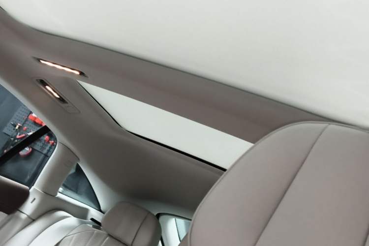 Used Mercedes-Benz EQS 2023 450+ Pioneer Edition Headliner