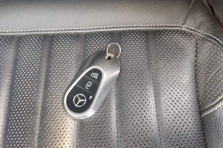 Used Mercedes-Benz EQS 2023 450+ Pioneer Edition Interior 1