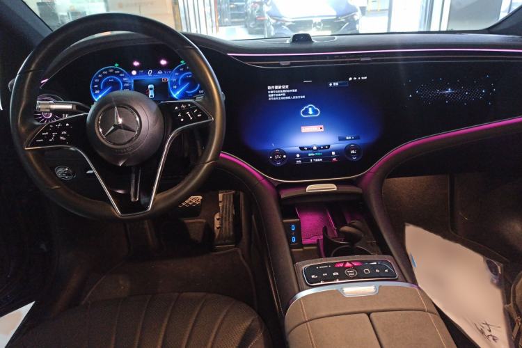 Used Mercedes-Benz EQS 2023 450+ Luxury Edition Interior 2