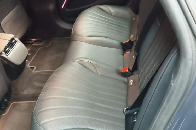 Used Mercedes-Benz EQS 2023 450+ Pioneer Edition Left Rear Seat