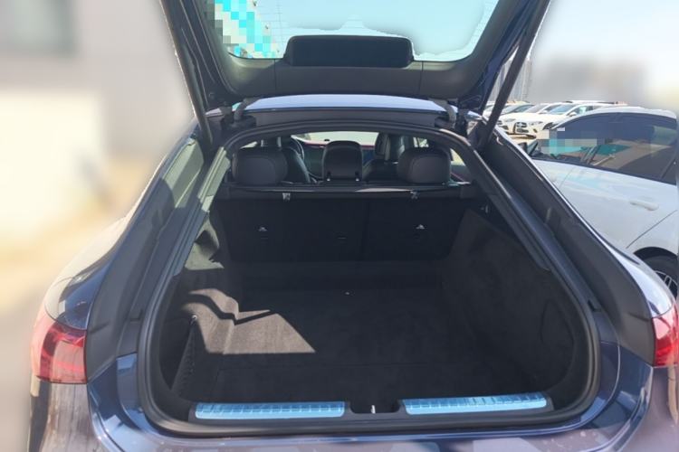 Used Mercedes-Benz EQS 2023 450+ Luxury Edition Trunk