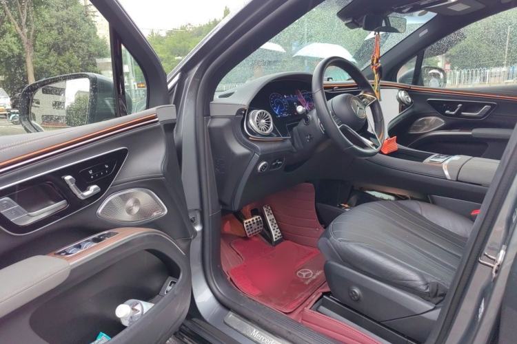 Used Mercedes-Benz EQS 2023 450+ Pioneer Edition Driver Seat