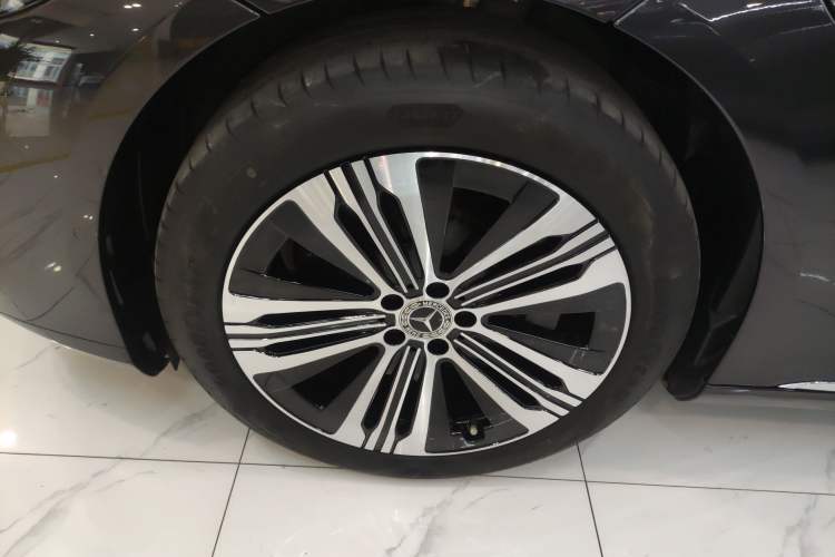Used Mercedes-Benz EQS 2023 450+ Pioneer Edition Exterior 7