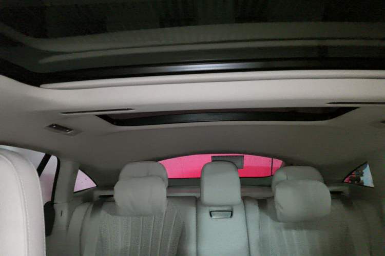 Used Mercedes-Benz EQS 2023 450+ Pioneer Edition Headliner