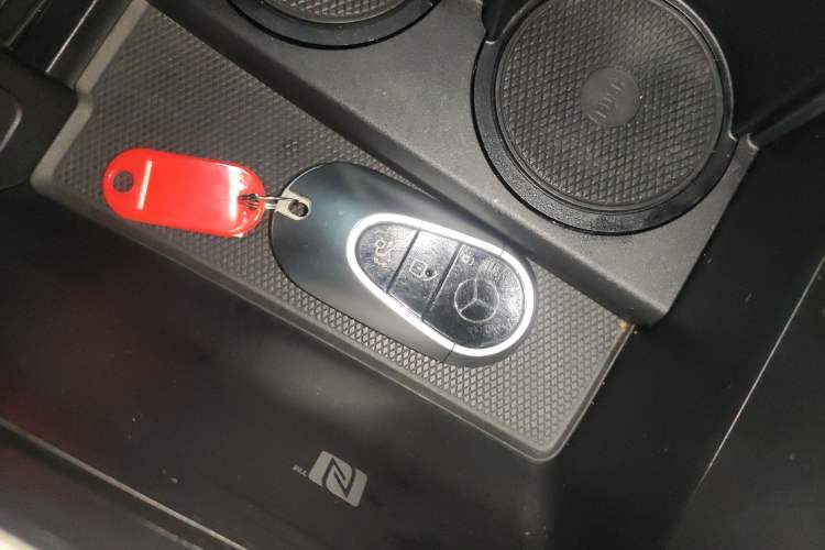 Used Mercedes-Benz EQS 2023 450+ Pioneer Edition Interior 1