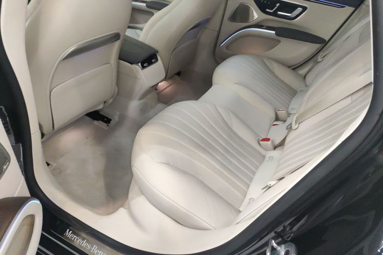 Used Mercedes-Benz EQS 2023 450+ Pioneer Edition Interior 4