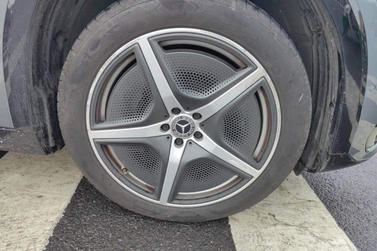 Used Mercedes-Benz EQS 2023 450+ Pioneer Edition Right Front Wheel Hub