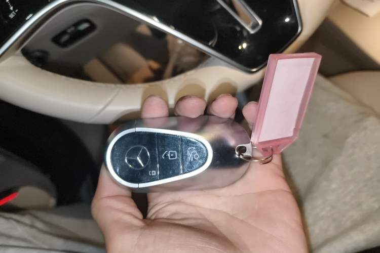 Used Mercedes-Benz EQS 2023 450+ Pioneer Edition Vehicle Key