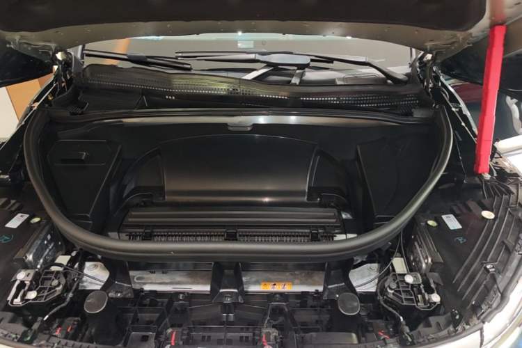 Used Mercedes-Benz EQS 2023 450+ Pioneer Edition Engine Bay