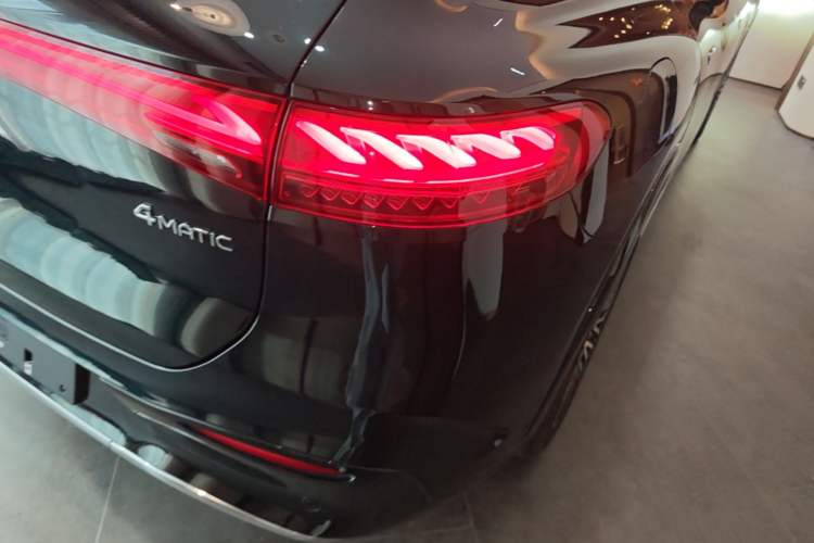 Used Mercedes-Benz EQS 2023 450+ Pioneer Edition Right Rear Taillight