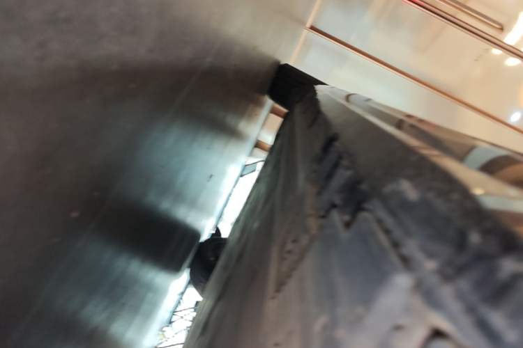 Used Mercedes-Benz EQS 2023 450+ Pioneer Edition Right Side Sill