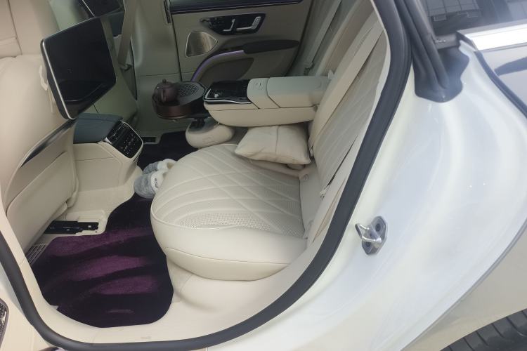 Used Mercedes-Benz EQS 2023 580 4MATIC Left Rear Seat