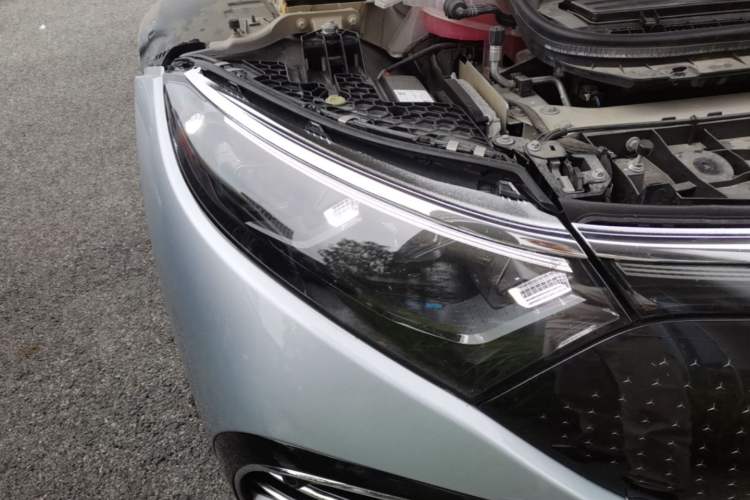 Used Mercedes-Benz EQS 2023 450+ Luxury Edition Right Front Headlight