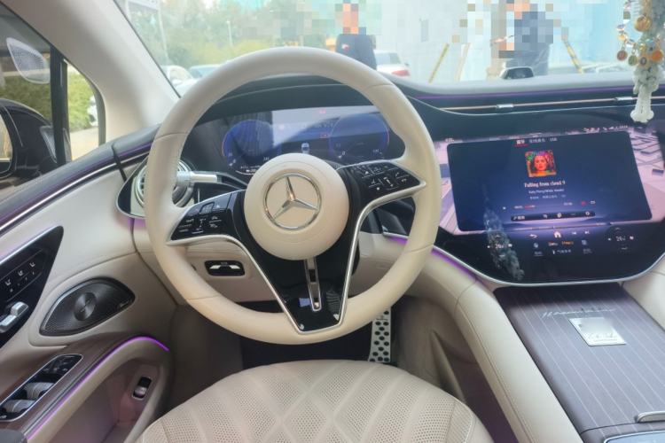 Used Mercedes-Benz EQS 2023 580 4MATIC Steering Wheel