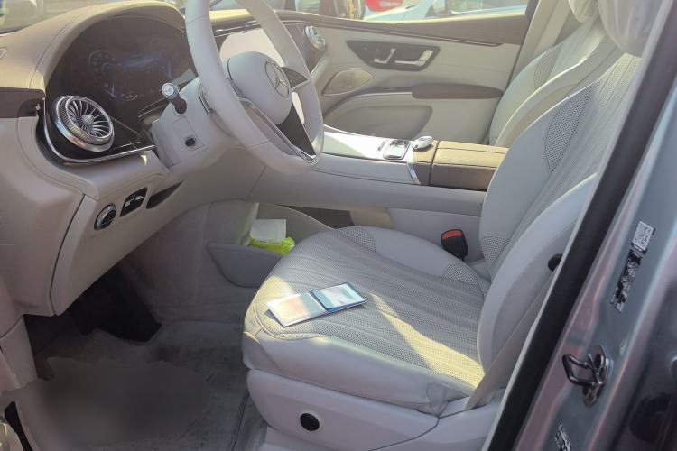 Used Mercedes-Benz EQS 2023 450+ Pioneer Edition Left Front Seat