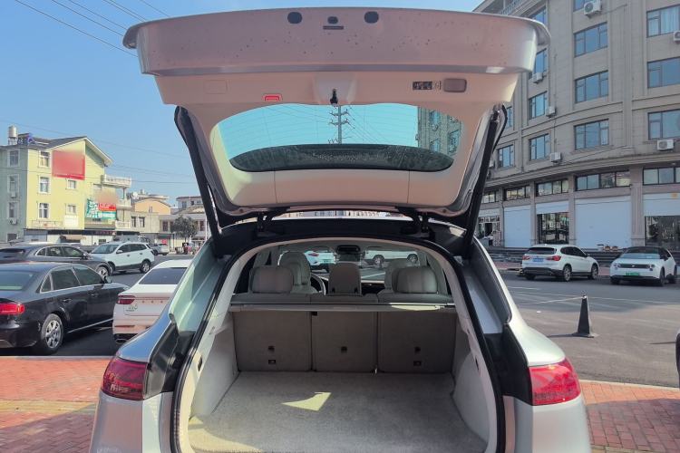 Used Mercedes-Benz EQS 2023 450+ Pioneer Edition Trunk