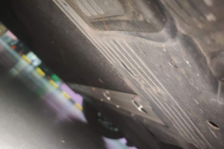 Used Mercedes-Benz EQS 2023 580 4MATIC Chassis Front Right