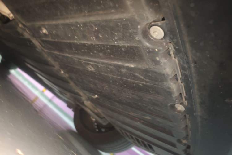 Used Mercedes-Benz EQS 2023 580 4MATIC Chassis Rear