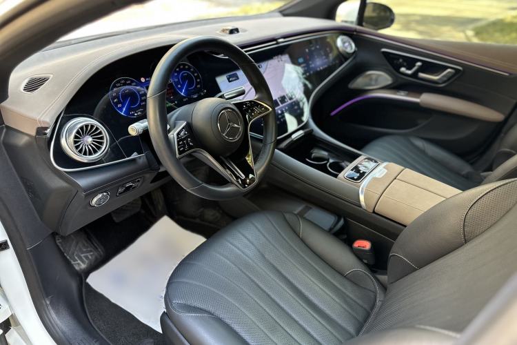 Used Mercedes-Benz EQS 2023 450+ Pioneer Edition Interior 10