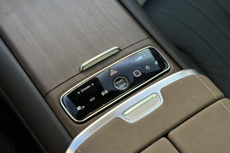 Used Mercedes-Benz EQS 2023 450+ Pioneer Edition Interior 7