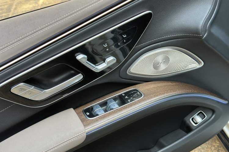 Used Mercedes-Benz EQS 2023 450+ Pioneer Edition Interior 9