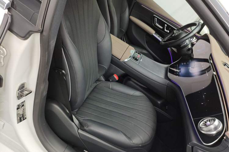 Used Mercedes-Benz EQS 2023 450+ Luxury Edition Right Front Seat