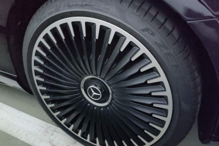 Used Mercedes-Benz EQS AMG 2022 AMG EQS 53 4MATIC+ Exterior 6