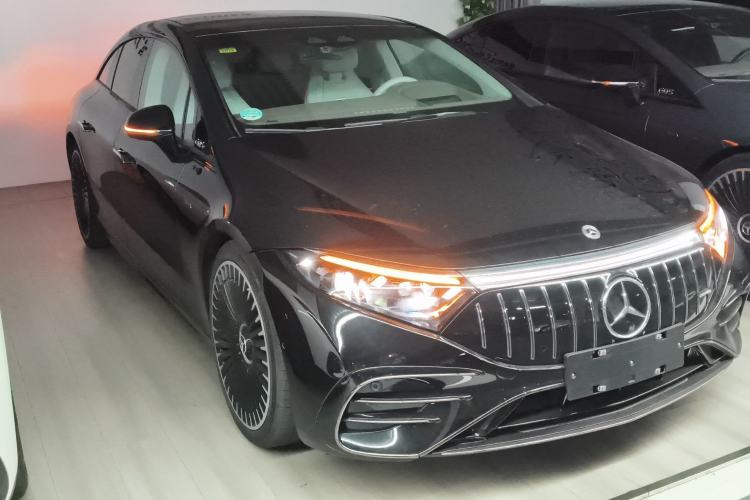 Used Mercedes-Benz EQS AMG 2022 AMG EQS 53 4MATIC+ Front Right 45 Deg
