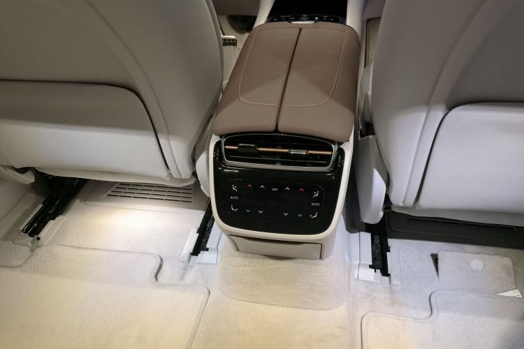 Used Mercedes-Benz EQS AMG 2022 AMG EQS 53 4MATIC+ Interior 8