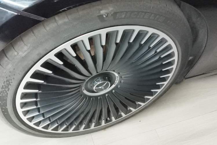Used Mercedes-Benz EQS AMG 2022 AMG EQS 53 4MATIC+ Left Front Wheel Hub