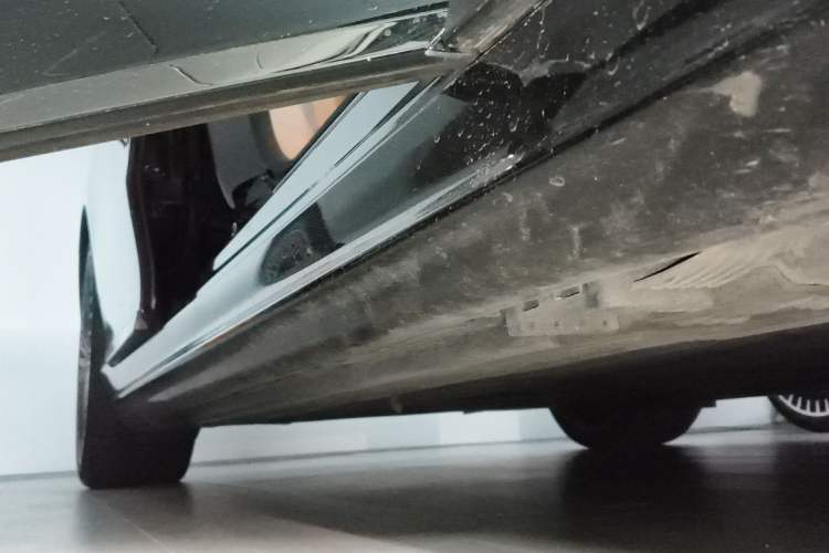 Used Mercedes-Benz EQS AMG 2022 AMG EQS 53 4MATIC+ Right Side Sill
