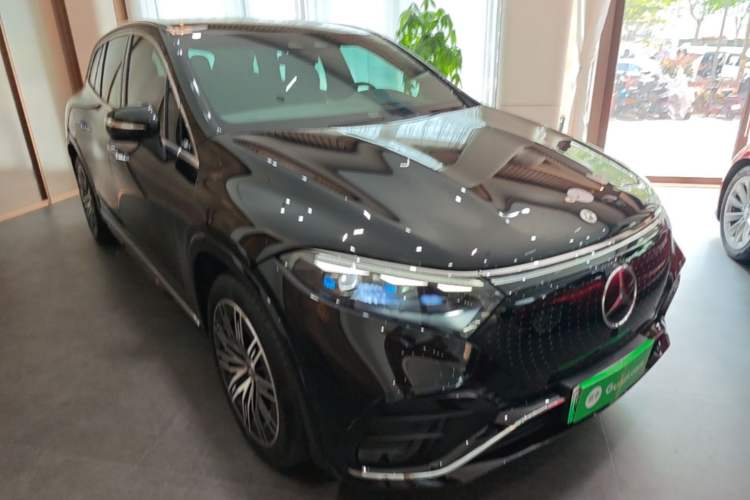 Used Mercedes-Benz EQS SUV 2023 450 4MATIC Luxury Edition Exterior 1