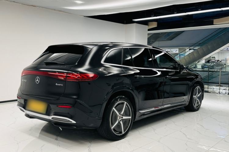 Used Mercedes-Benz EQS SUV 2023 450 4MATIC Pioneer Edition Exterior 10