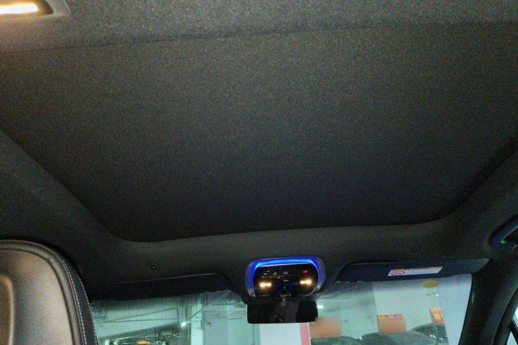 Used Mercedes-Benz EQS SUV 2023 450 4MATIC Pioneer Edition Headliner