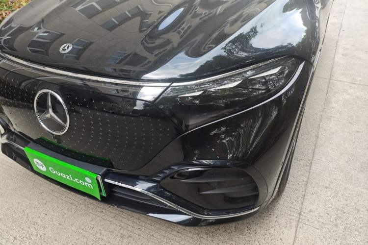Used Mercedes-Benz EQS SUV 2023 450 4MATIC Pioneer Edition Left Front Headlight