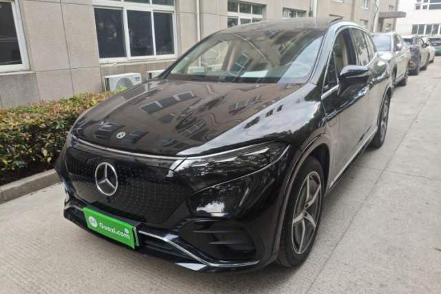 Used Mercedes-Benz EQS SUV 2023 450 4MATIC Pioneer Edition